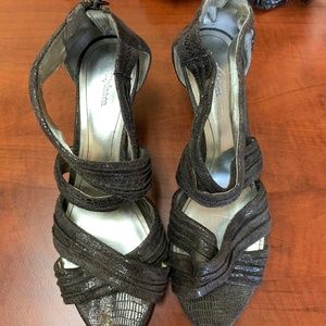 Söfft silver strapped 3 inch leather heel sandal